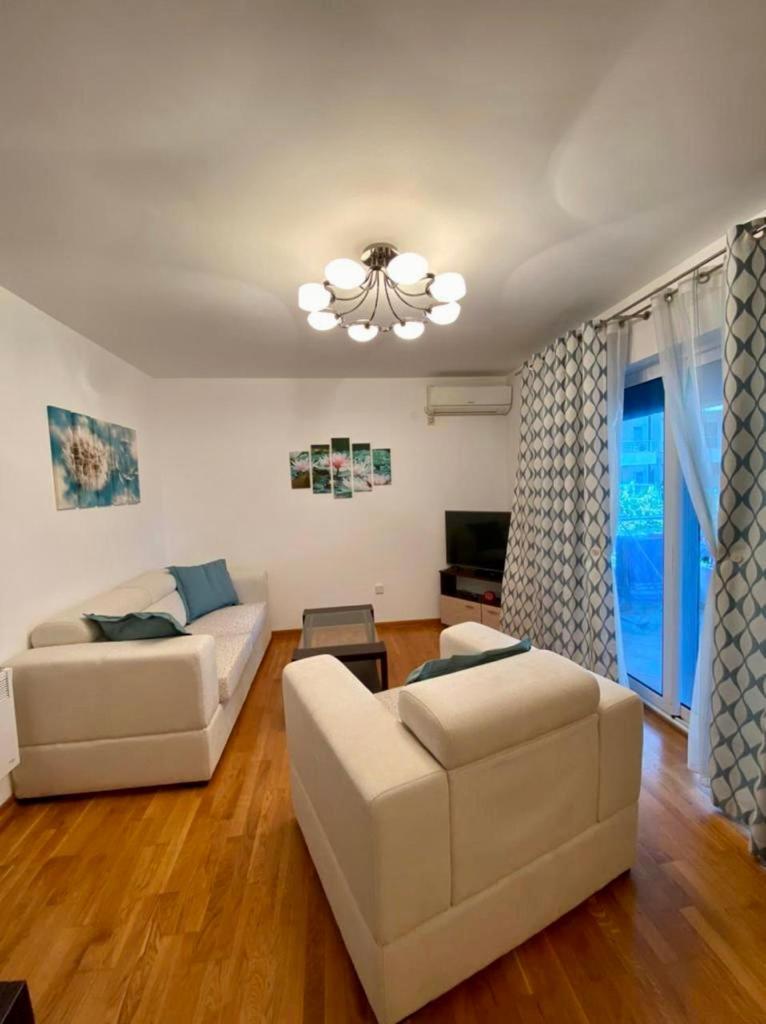 Apartment Liza Petrovac 외부 사진